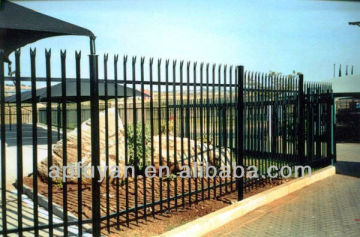 palisade fence