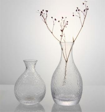 Hand Blown Transparent Embossed Crystal Glass Vase