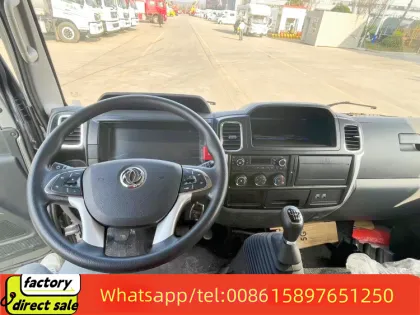 Dongfeng 4x2 Small Mobile Refrigerator Cooling Van for Sale