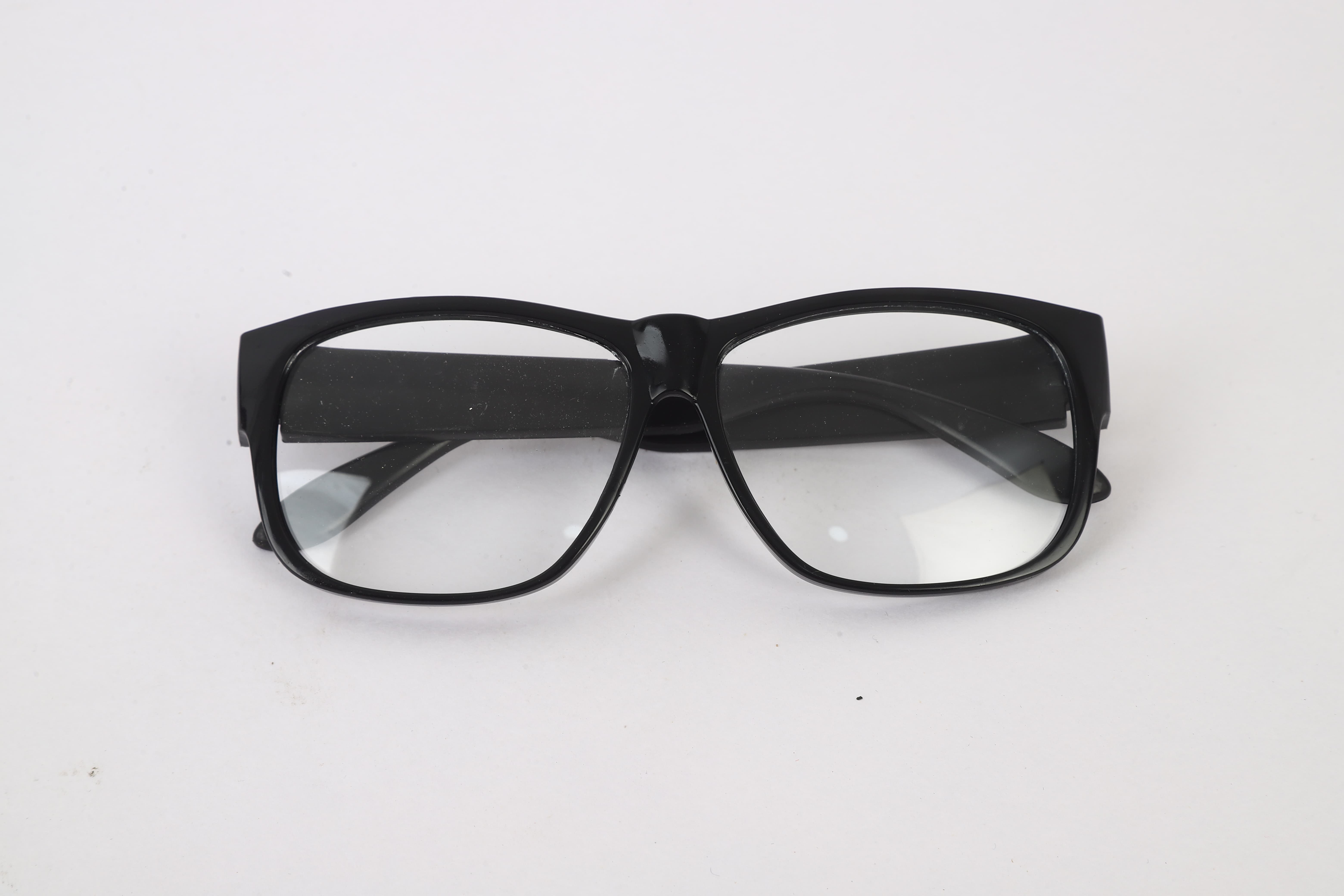 Wear Comfortable Flat Lenses