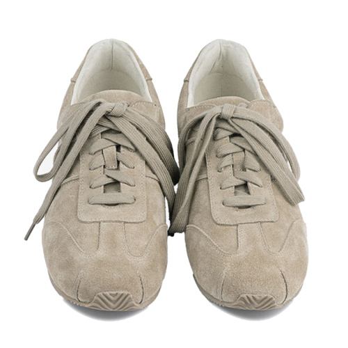 Modern Women's Fashion Sneakers for All Occasions