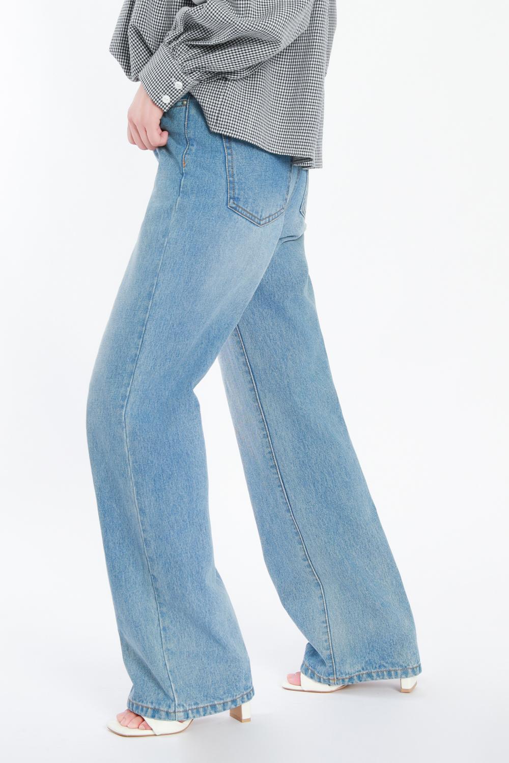 Lichtblauwe slanke jeans