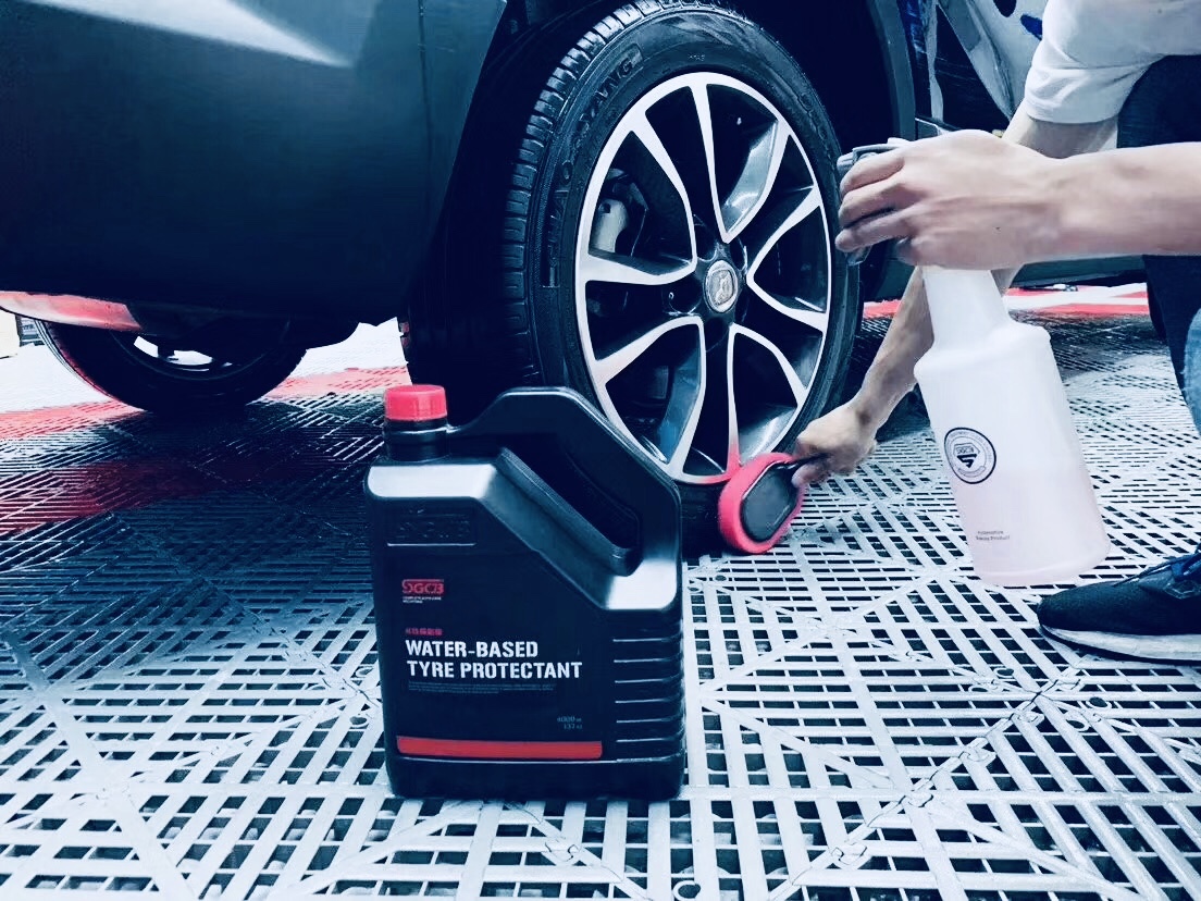 water-based tyre protectant