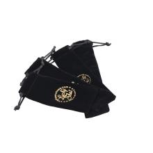 İpli ve logolu özel siyah kadife çanta