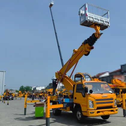 CLW Group 31 meter car tower