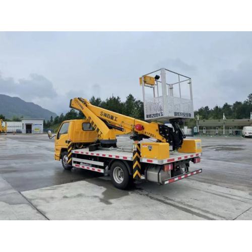 aerial platform truck for street lights maintenance