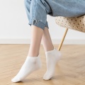 Calcetines de bordado de bordado de zanahoria de conejo lindo lindo
