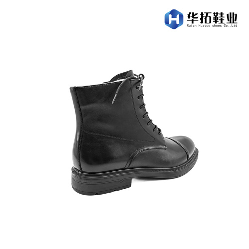 Κομψά δερμάτινα παπούτσια φορέματος για σύγχρονους επιχειρηματίες