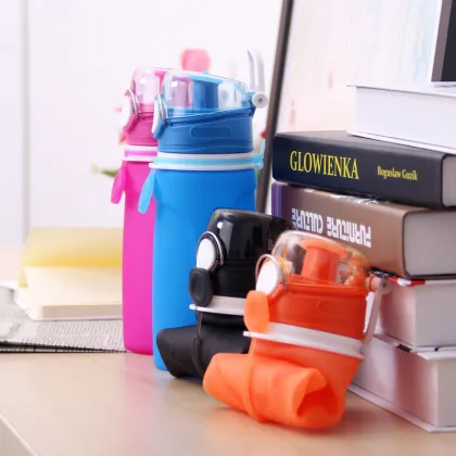 China Manufacturer BPA Free Silicone Collapsible Camelbak Water Bottle
