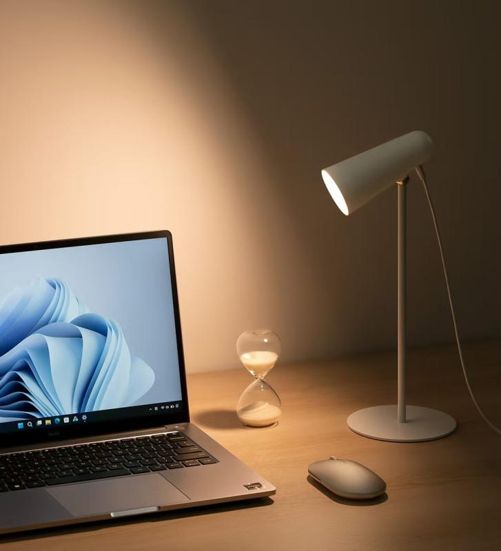 Mi Multi-functional Charging Desk Lamp