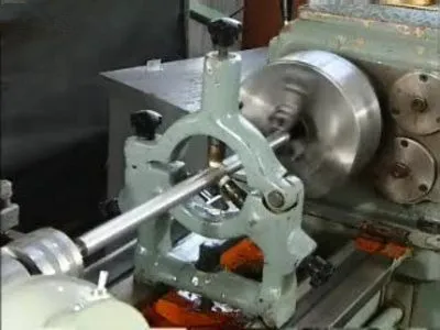 Lathe steady rest center rest follow rest