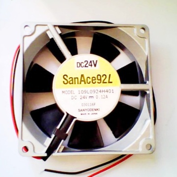 2025 109L0924H401 DC24V 0.12A 92x92x25 มม. พัดลมระบายความร้อน