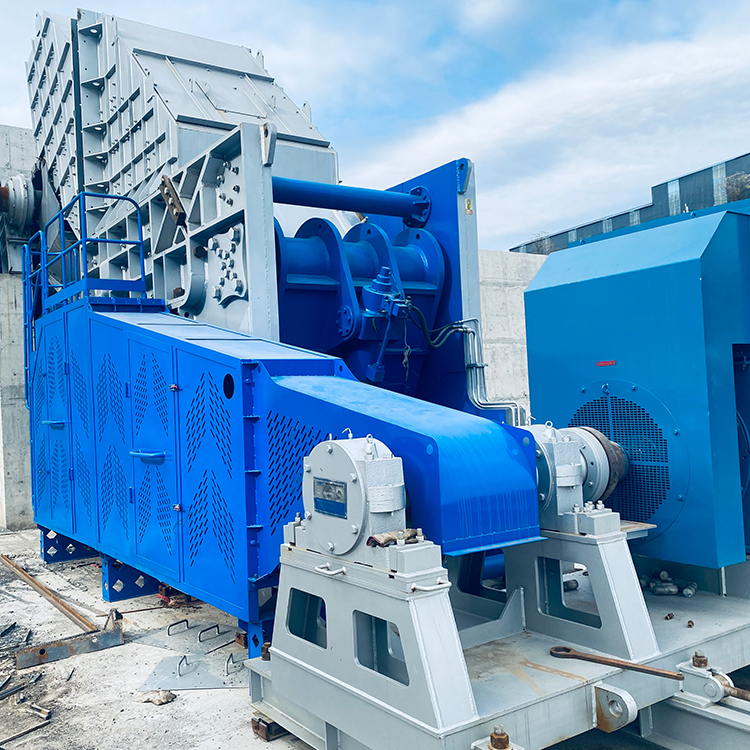 High-Efficiency Horizontal Gyratory Crusher