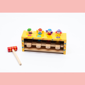 Juguetes de madera de edificios, bloques de madera juguetes de colores.