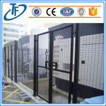 High security perimeter fencing panels