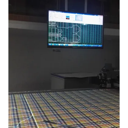 Customized cutting bed for suits