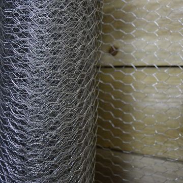 Galvanizli tavuk kümesi tel ağ: 8 feet boyunda, 1/2 \ "ila 3/4 \" altıgen örgü çit
