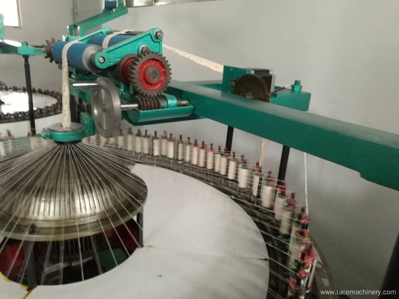 Computer Lace Braiding Machine With Jacquard