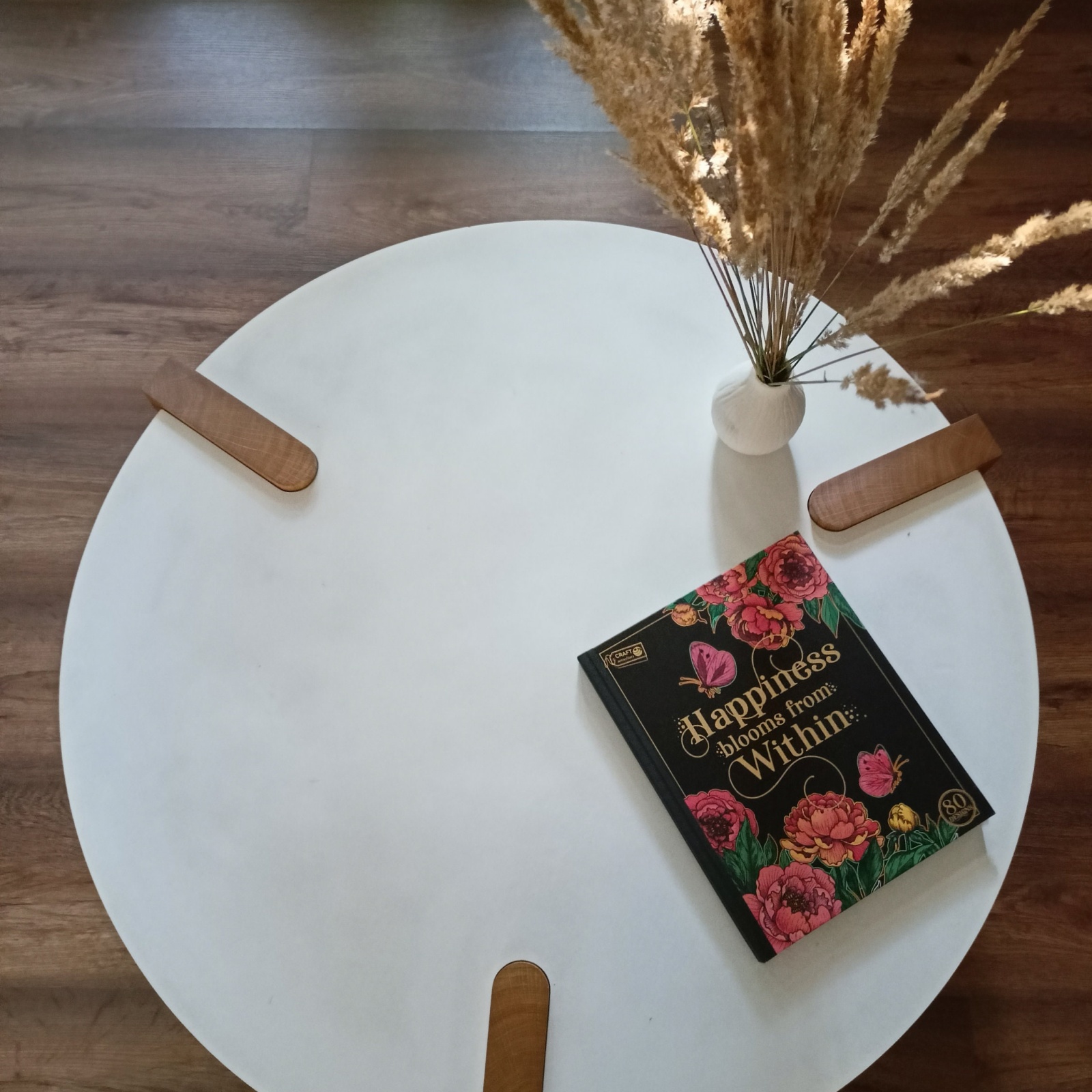 Cream white elegant indoor round table