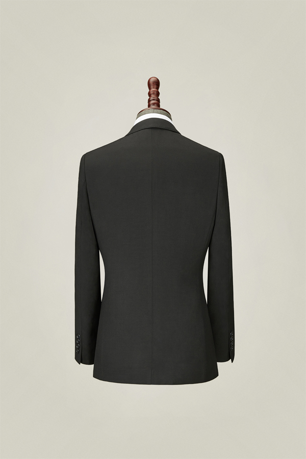 Men's high-end suit customization