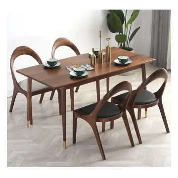 Popular Nordic Style Solid Wood Dining Chairs for Hotel and Restaurant Tables