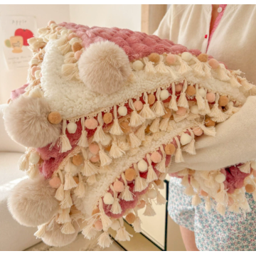 Chăn tua rua Bohemian