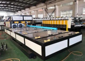 Máquina de fabricación de plástico para la manguera de riego de PVC