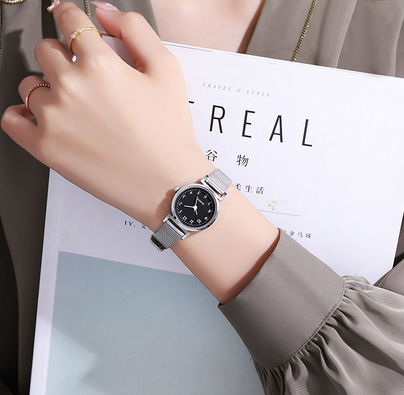 No Waterproof Fashionable Women Watches Quartz Wristwatches