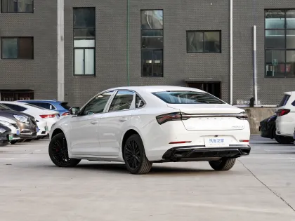 2024 Zhiqing 1.5TD Galaxy Edition Geely PREFACE New Energy Electric Car