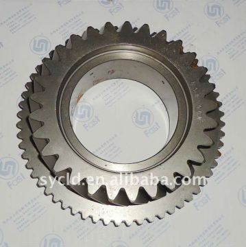 drive wheel--the auxiliary shaft constant mesh gear