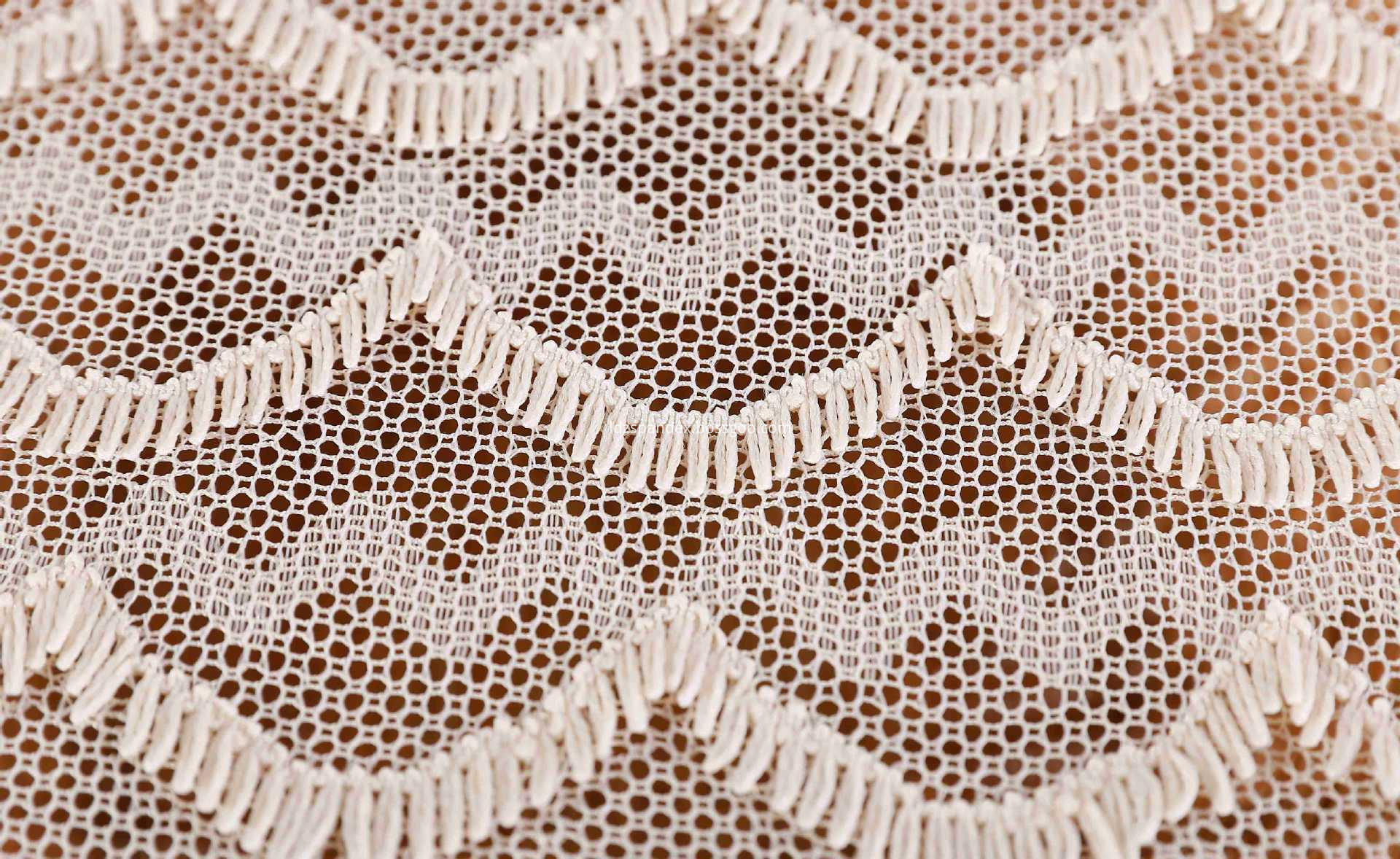 Warp knitting lace