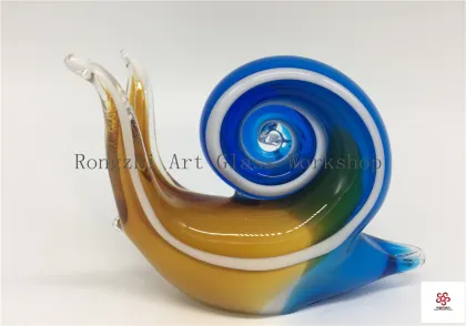 Beautiful Snail Glass Sculpture