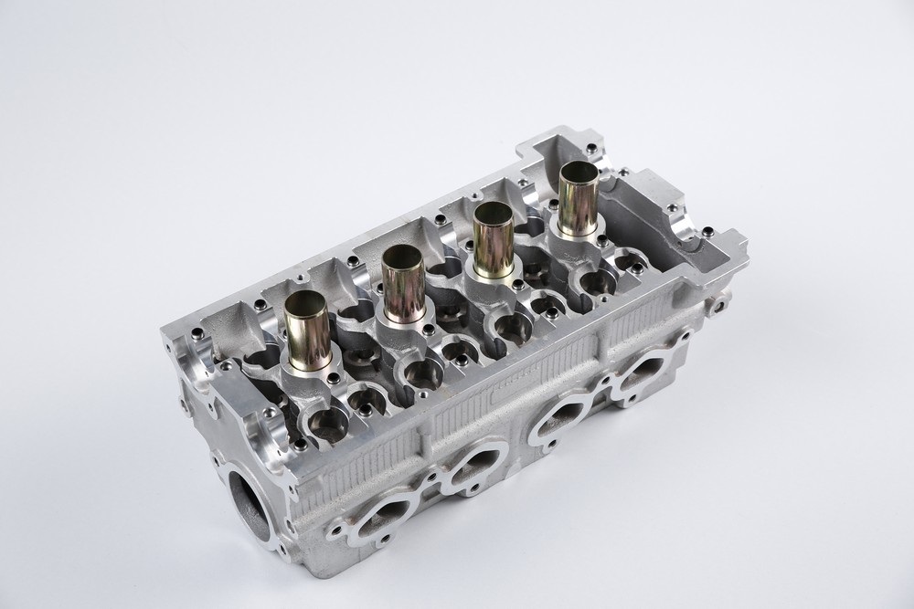 Aluminum die casting with customized precision CNC machining