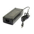 Laptop -Leistungsadapter 24 Volt 6 Ampere 144W