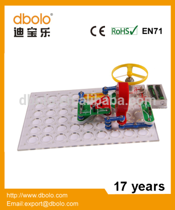 Electronic block building promational toy