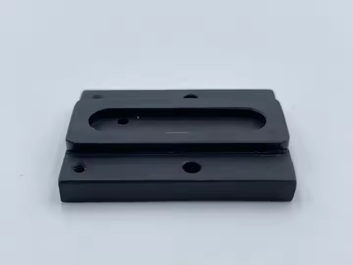 Customized Plastic Molding of PP & ABS Components Precise4