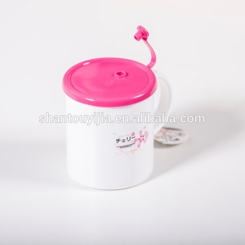 plastic mug with colorful lid/white mug