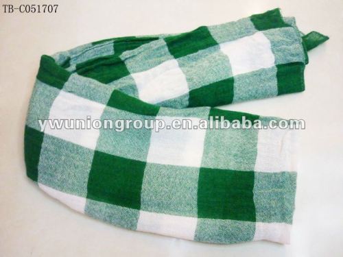 2012 new deaign square scarf