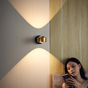 Germany Design Rotation LED Magic Ball Wall Lamp for Hotel and Home Bedroom Bedside Gesture Sensor Dimming Wall Sconce