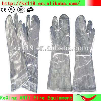 heat and water resistant glove