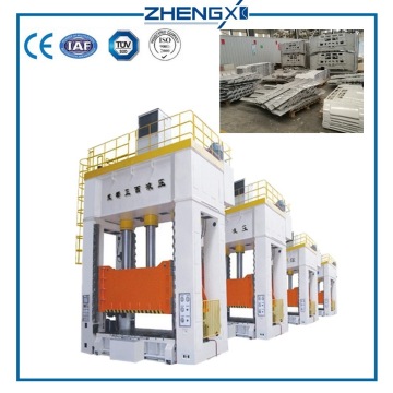 Multi Layer Carbon Fabric Composite Hydraulic Hot Press