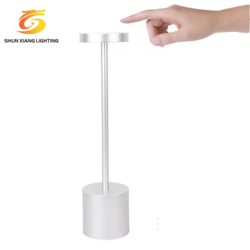 Metal Rechargeable LED Desk Lamp for Restaurants and Dinners