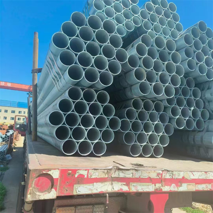 4 بوصات مجلفنة أنابيب فولاذية مستديرة