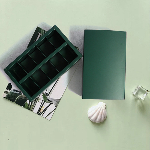 Lid and Base Folding Macaron Packaging Green Box
