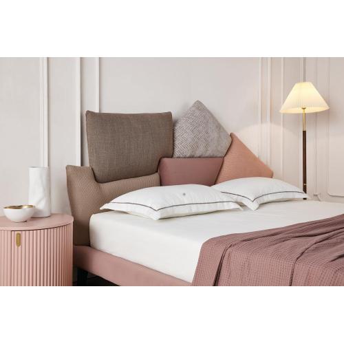 China Modern Simplistic New Design Soft Sponge Leather Double Bed Manufactory