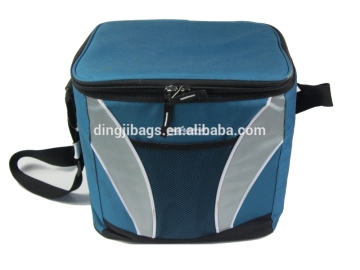 Larger capacity Insulated lunch cooler bags for women