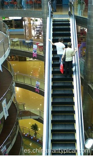 Escalera mecánica para transporte público