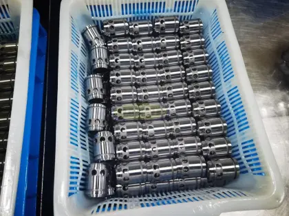 Honing machining pump body components plunger rod