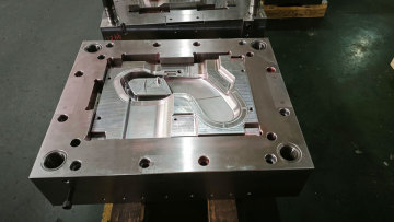 Plate A plus core and cavity