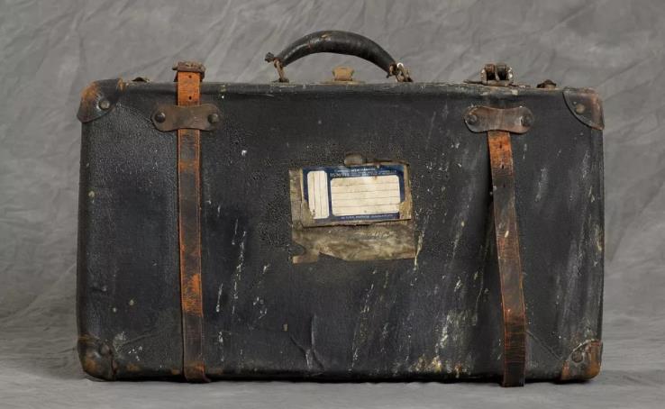 luggage luggage